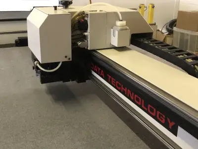 DT3000 SAMPLE TABLE